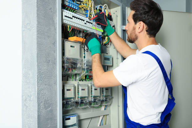 Best Emergency Electrical Repair  in Maple Park, IL
